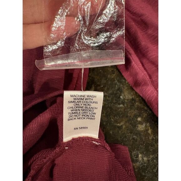 Cremieux Men's Henley Long Sleeve Shirt Maroon Size L Standard, Henley - Picture 6 of 6